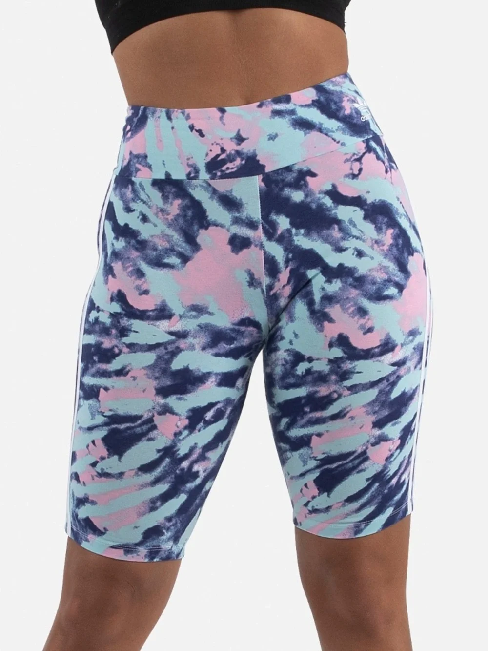 Adidas Originals Women’s Tie Dye Biker Shorts, Medium, Good Condition